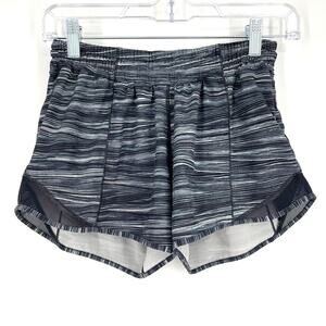 Lululemon Hotty Hot Short II Long 4" Low Tide Alpine White Black Size 4